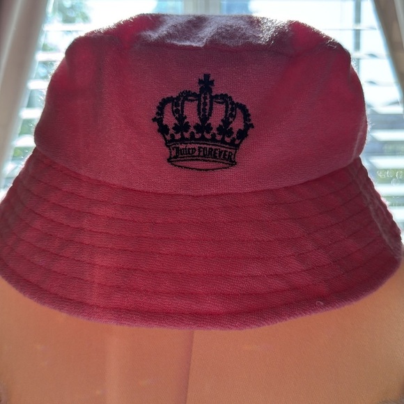 Juicy Couture Terry Cloth Bucket Hat - Picture 5 of 6